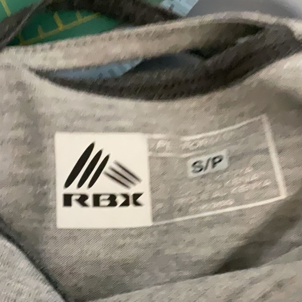Fitness tops - Picture 11 of 11